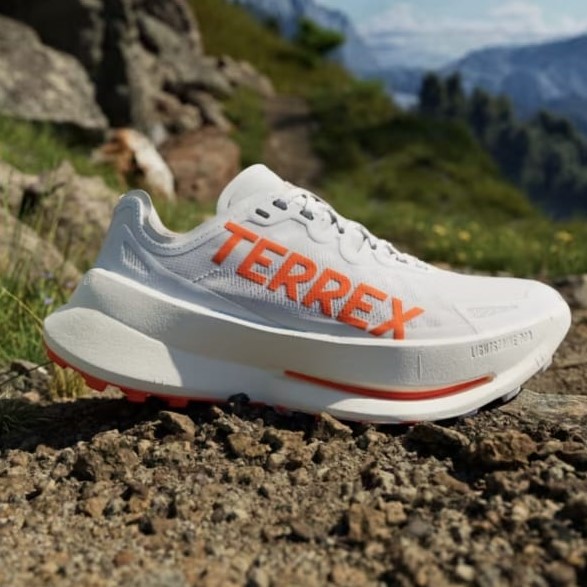TERREX AGRAVIC SPEED ULTRA W
